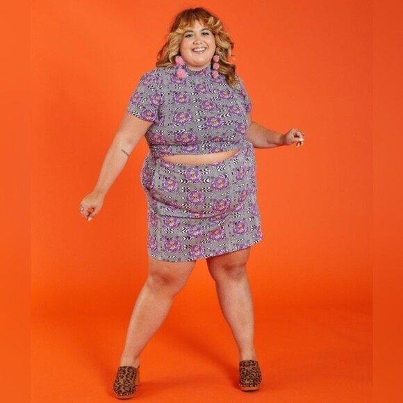 NOOWORKS Mini Skirt 5XL NWT - Picture 1 of 7